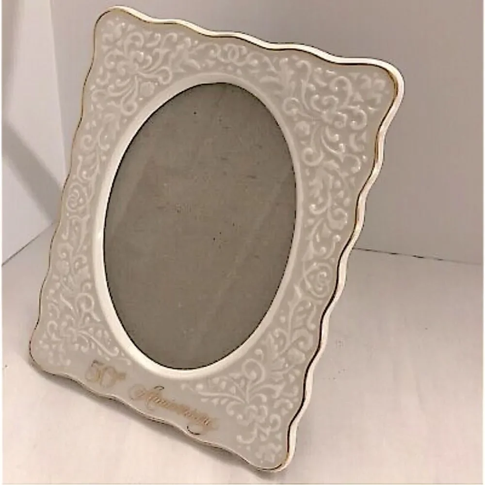 Hallmark 50th Anniversary Oval Gold Foil Ceramic Picture Frame!